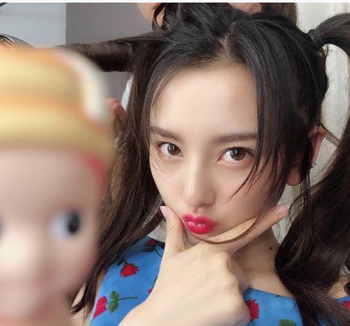 吃瓜娛樂迪麗熱巴楊洋,瓜田娛樂，甜蜜互動(dòng)引關(guān)注