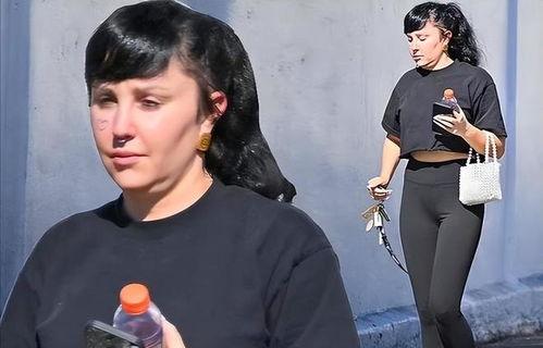 娛樂圈吃瓜小說一口氣看完,一網(wǎng)打盡，揭秘明星背后的秘密