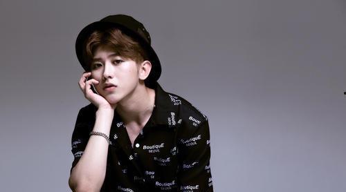 娛樂(lè)吃瓜八卦蔡徐坤是誰(shuí),娛樂(lè)界新晉流量小生，吃瓜群眾熱議焦點(diǎn)