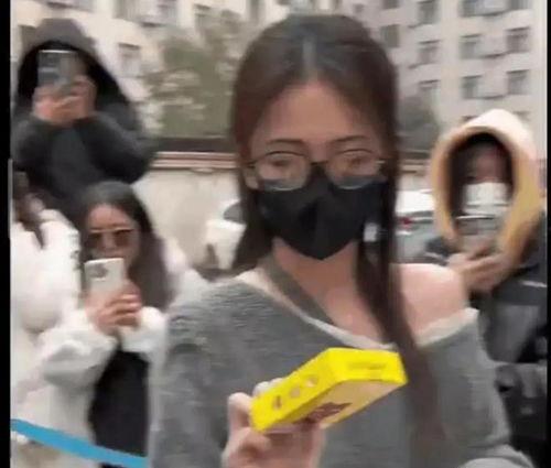 韓國娛樂八卦吃瓜視頻,明星幕后故事，吃瓜視頻帶你探秘娛樂圈