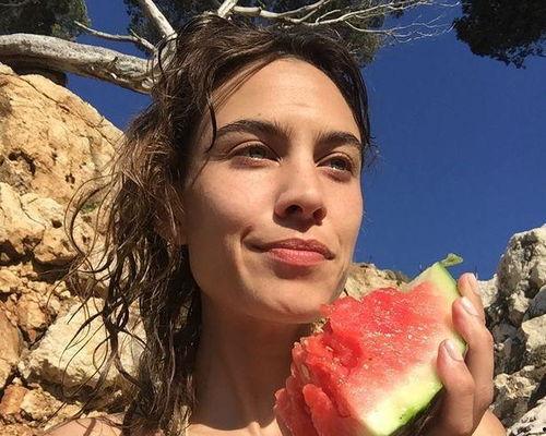 國(guó)外娛樂圈每日吃瓜