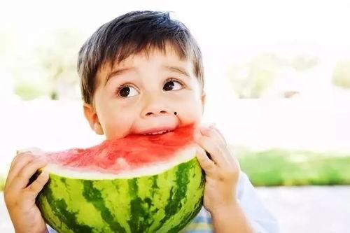 娛樂吃瓜君高個子,揭秘娛樂圈那些不為人知的秘密