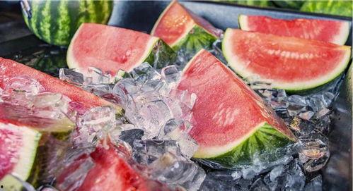 娛樂場(chǎng)所日常吃瓜,揭秘日常吃瓜背后的故事與真相