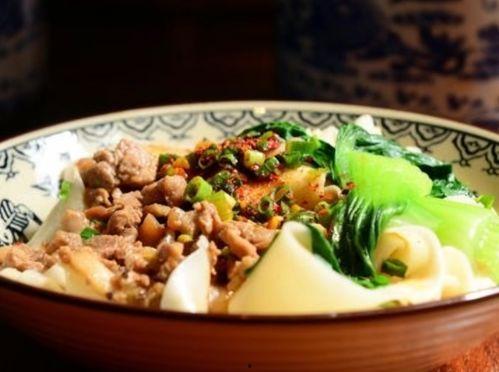 娛樂(lè)吃瓜大碗寬面,揭秘“吃瓜大碗寬面”背后的故事