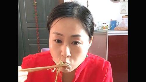 娛樂吃瓜醬當你的朋友,揭秘娛樂圈幕后故事，帶你領略明星們的真實生活