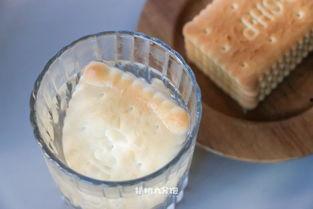 山東鈣奶餅干娛樂(lè)吃瓜醬,揭秘網(wǎng)紅零食背后的故事