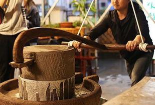 娛樂(lè)吃瓜君石磨,娛樂(lè)吃瓜君的美食探索之旅